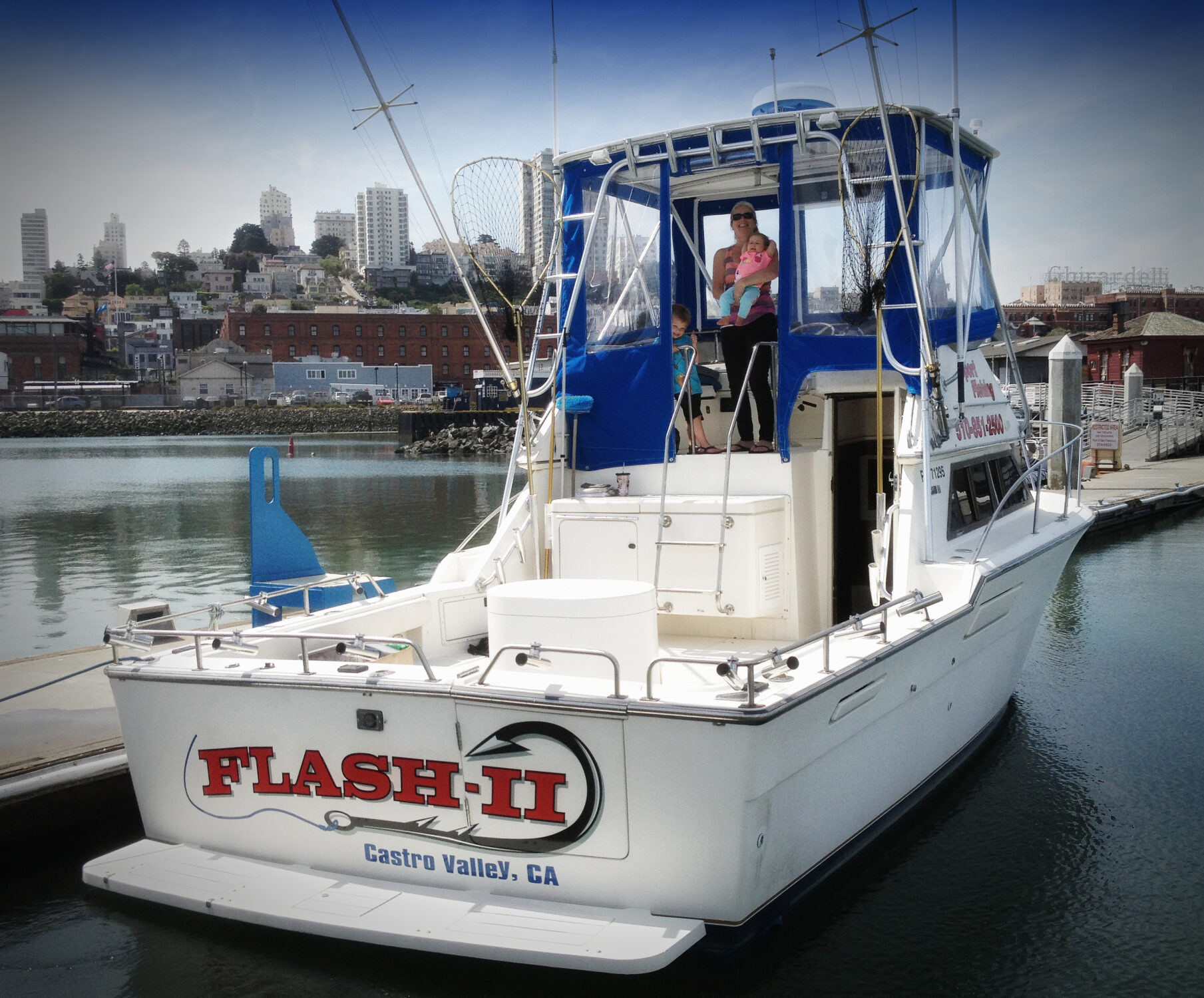 Guided Fishing Charter Boat in San Francisco - Flash II (33 ft